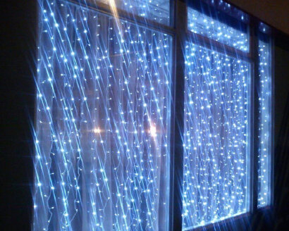 Световой занавес для помещений мерцающий на окно 2 м х 3 м Белый